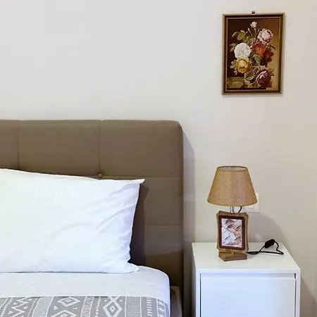 Aem 1 Bedroom #5 Apartment Golem (Tirana)